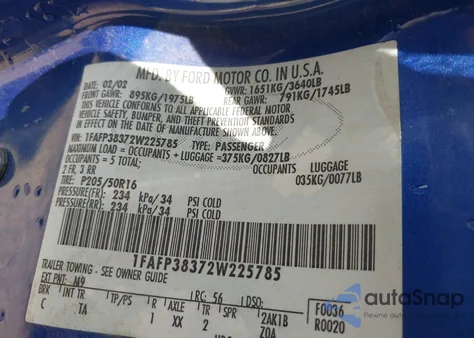 2002 Ford Focus Zts z USA, uszkodzony, nr VIN 1FAFP38372W225785